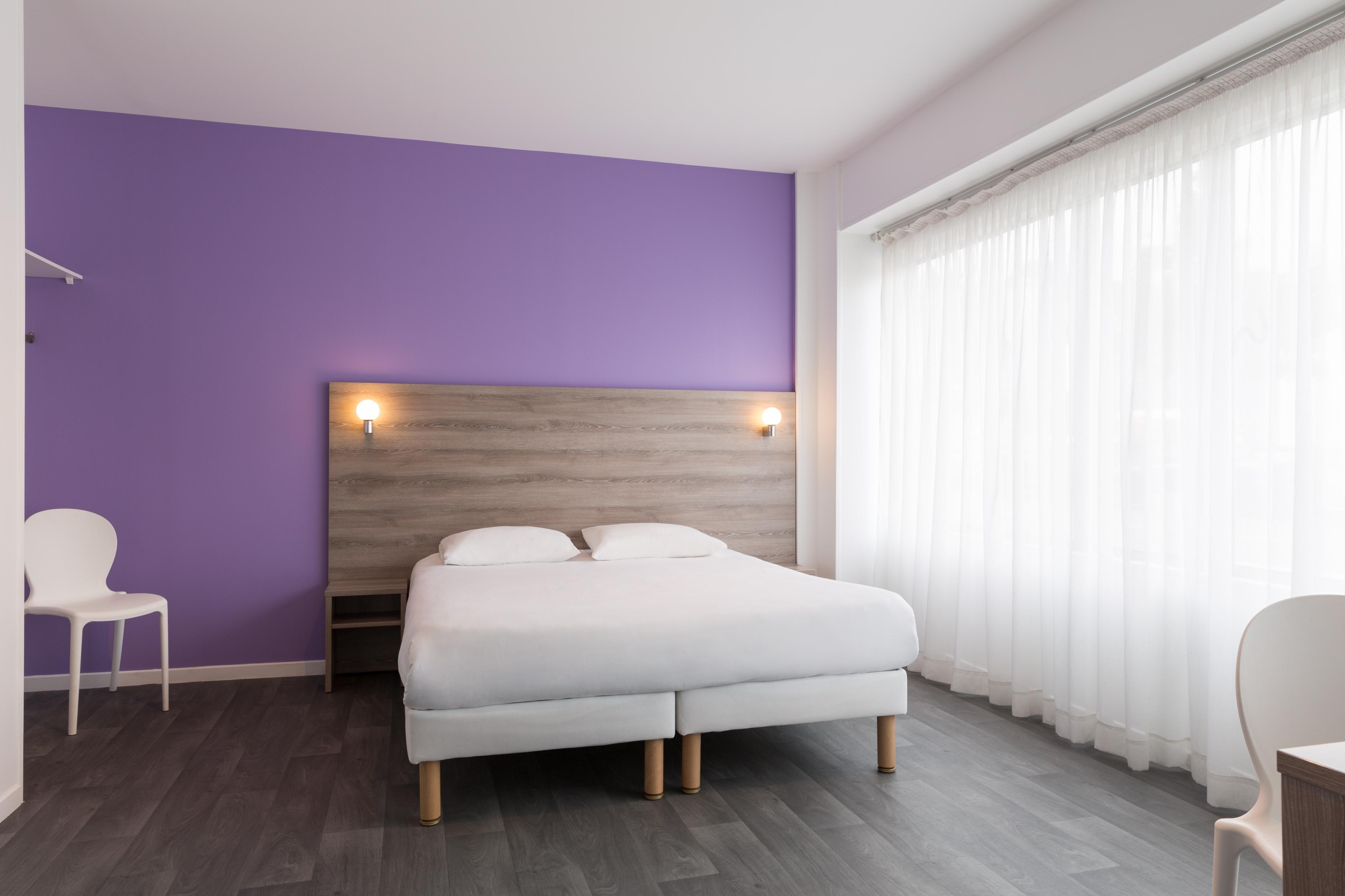 Brit Hotel Confort Nevers Centre Gare Екстер'єр фото